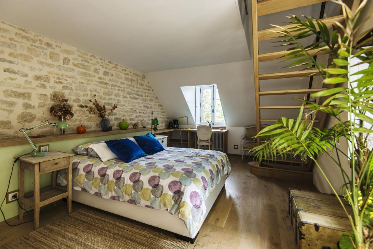 Le Domaine Des Carriers Bed & Breakfast